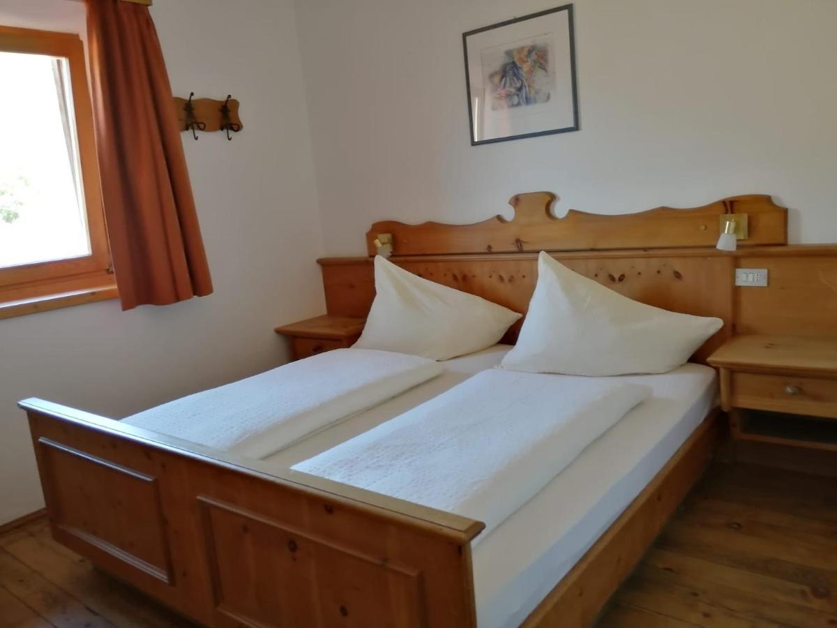 Garni Sonne Hotel Malles Venosta Bagian luar foto